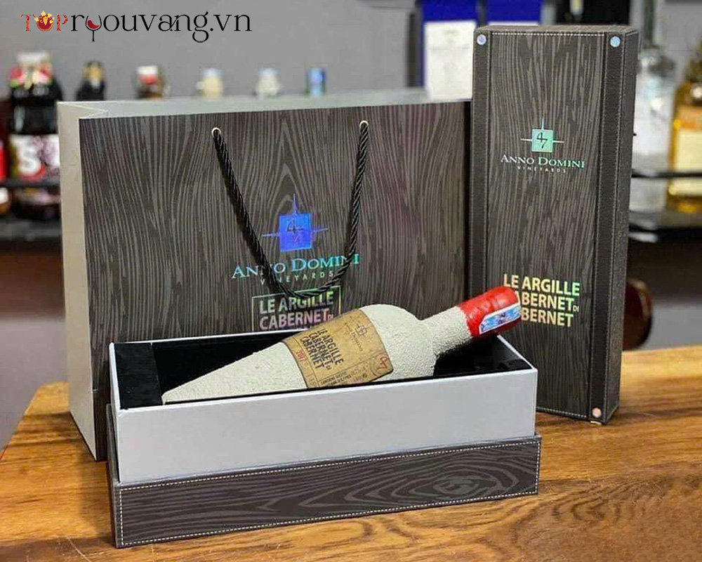 Rượu Vang đỏ ý Xi Măng
